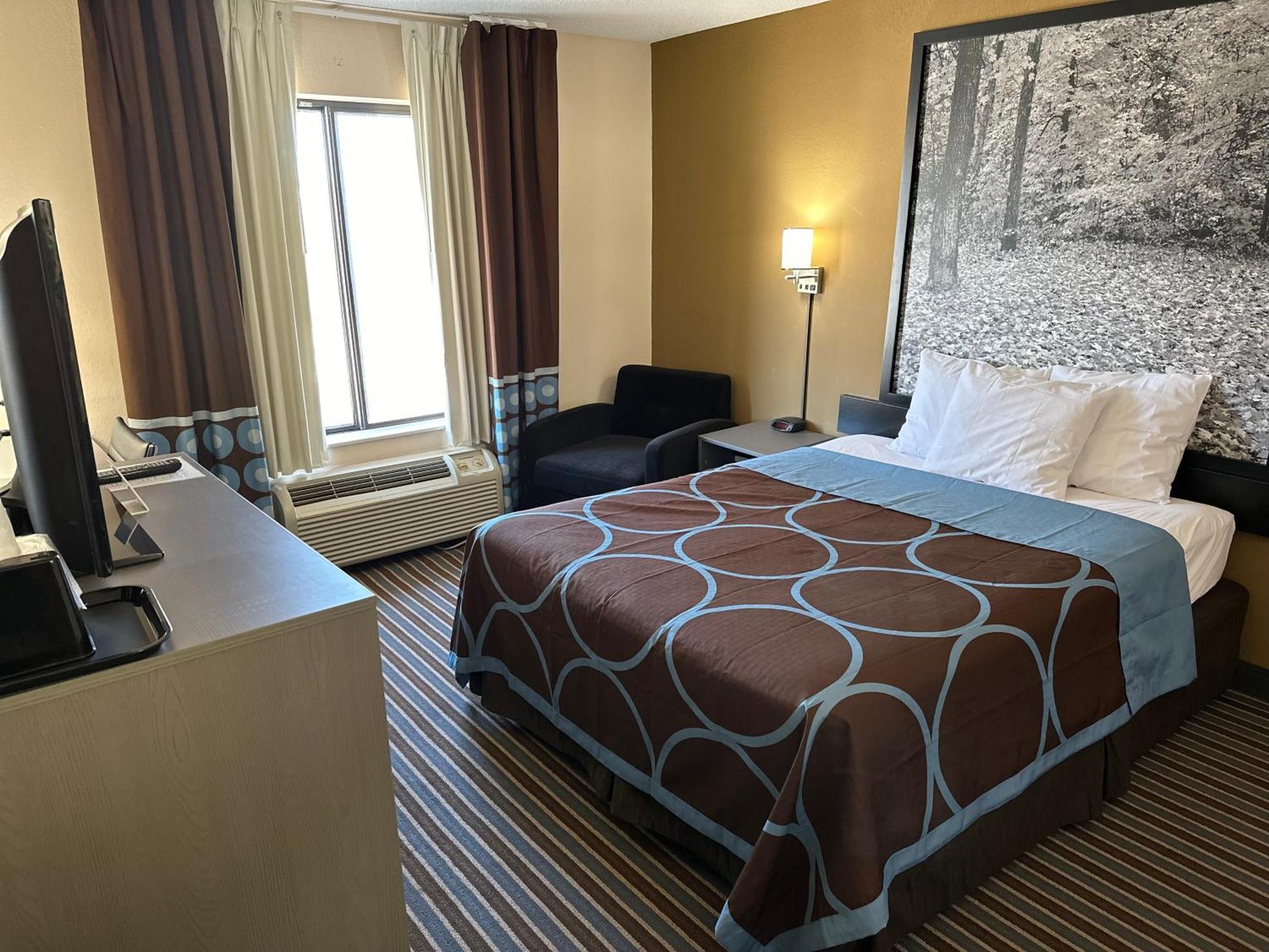 Отель Super 8 By Wyndham Columbia Clark Lane Экстерьер фото